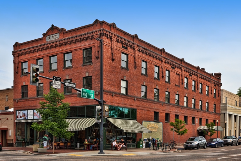 Day 32- Move In Day + Join our Network