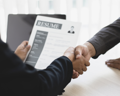 Engineering Staffing Firms vs. Traditional Hiring: Which Is Right for You?